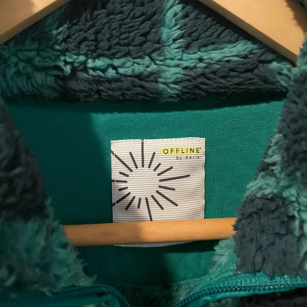 Aerie Green Plaid Sherpa Jacket - Image 3