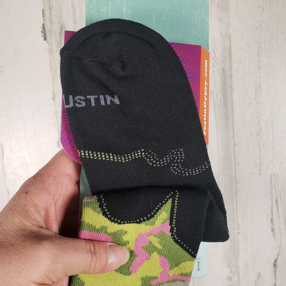NWT Justin Boots Fashion Cushioned Sole Over The Calf Socks Women's Size Small - Image 7