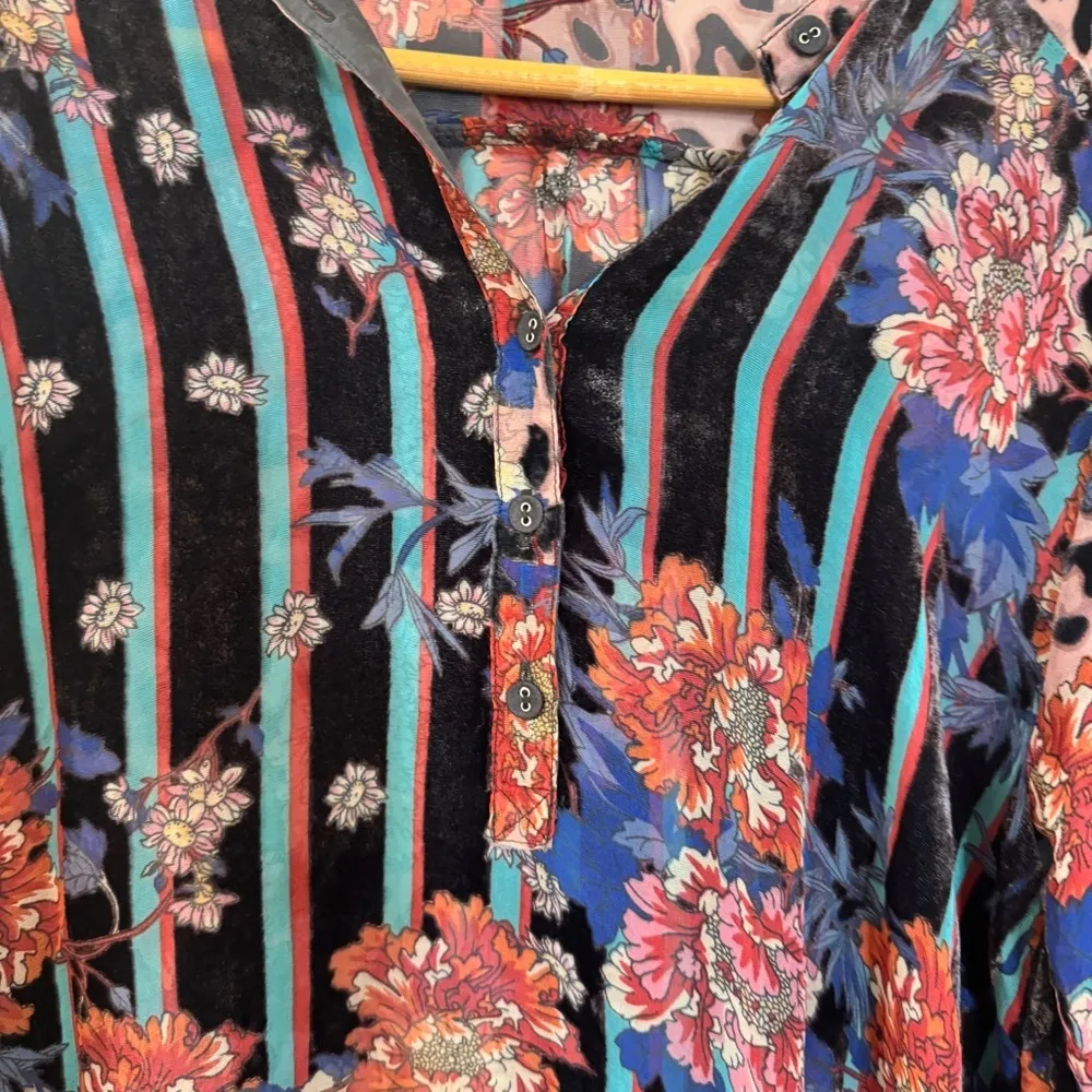 Johnny Was silk blend tunic blouse NEW - Image 5