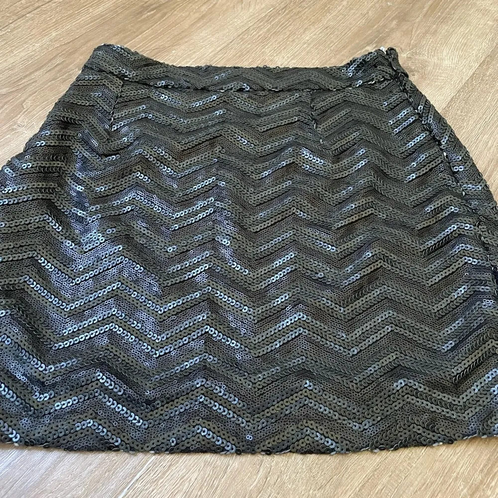 Tobi Black Sequin Mini Skirt ~ Sexy Party Concert Outfit ~ Women’s Size XS - Image 7