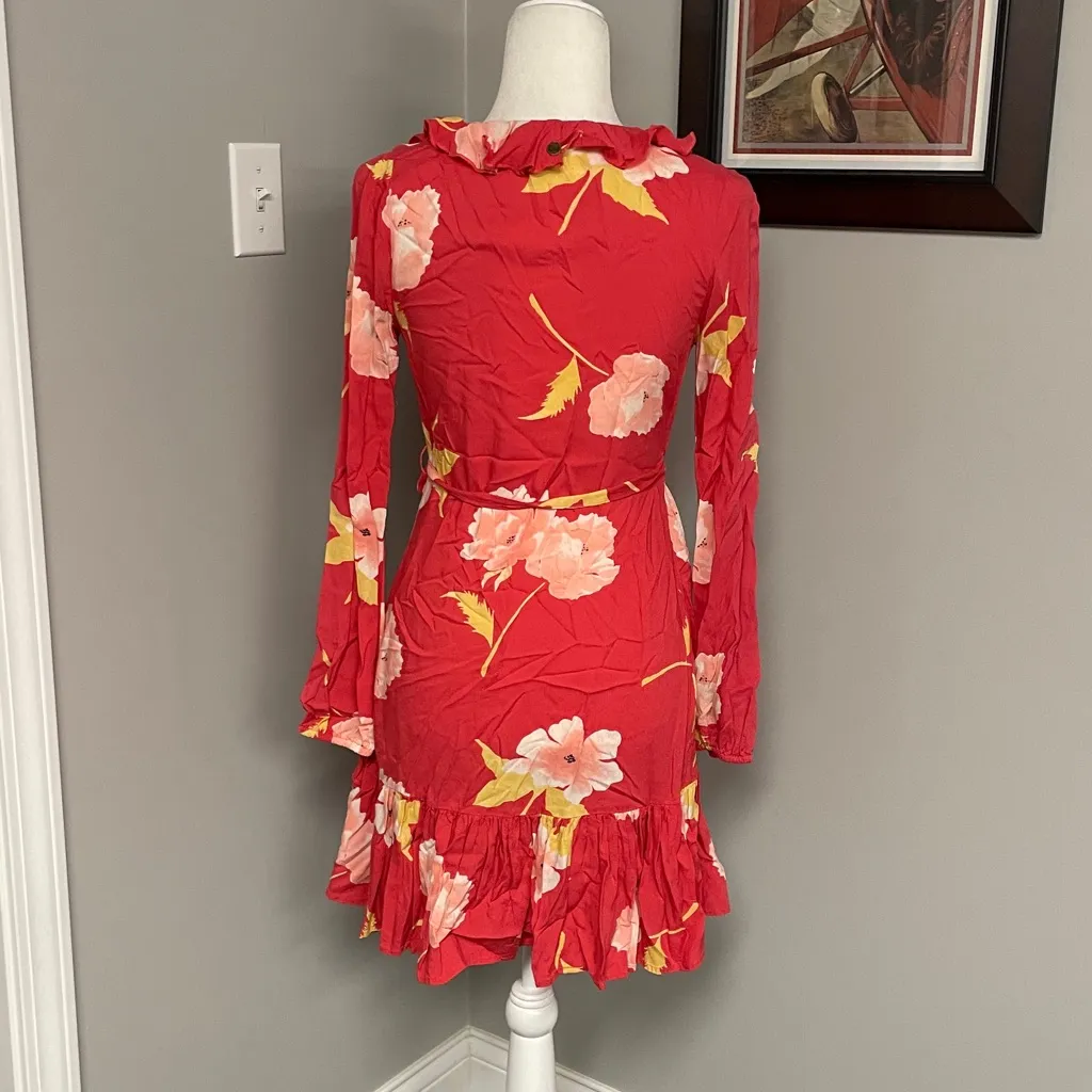 Billabong Beachy Pink Floral Ruffly Wrap Dress coral size Small vacation beach - Image 5