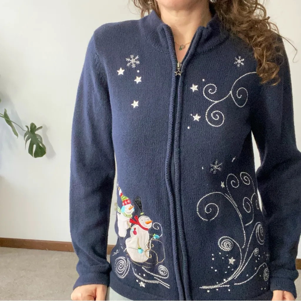 VINTAGE CHRISTOPHER & BANKS Embroidered Snowmen & Snowflakes Cardigan - Image 8