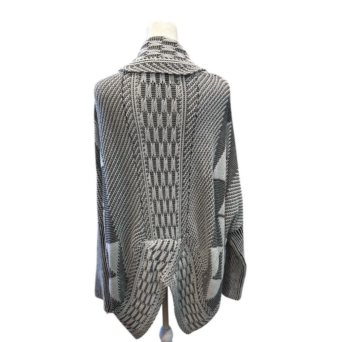 Anthropologie Paper Crane Sweater Small - Image 6