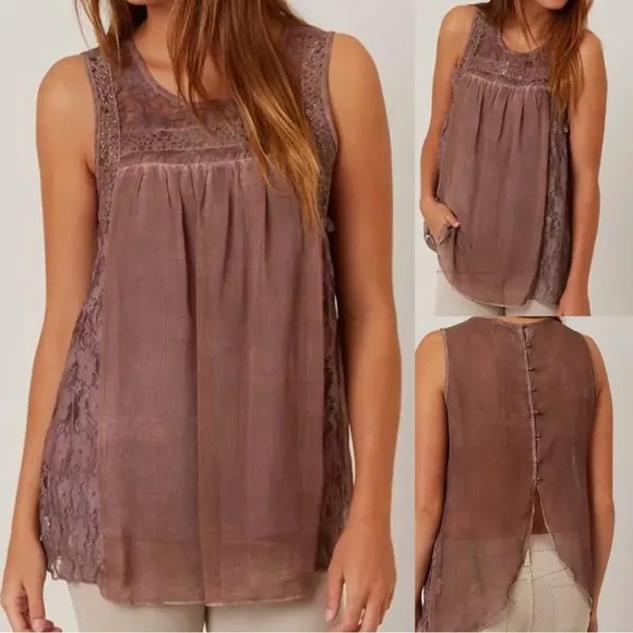 2/$30 Buckle Gimmicks BKE Beaded Lace Sheer Embellished Button Tank Top Blouse - Image 2