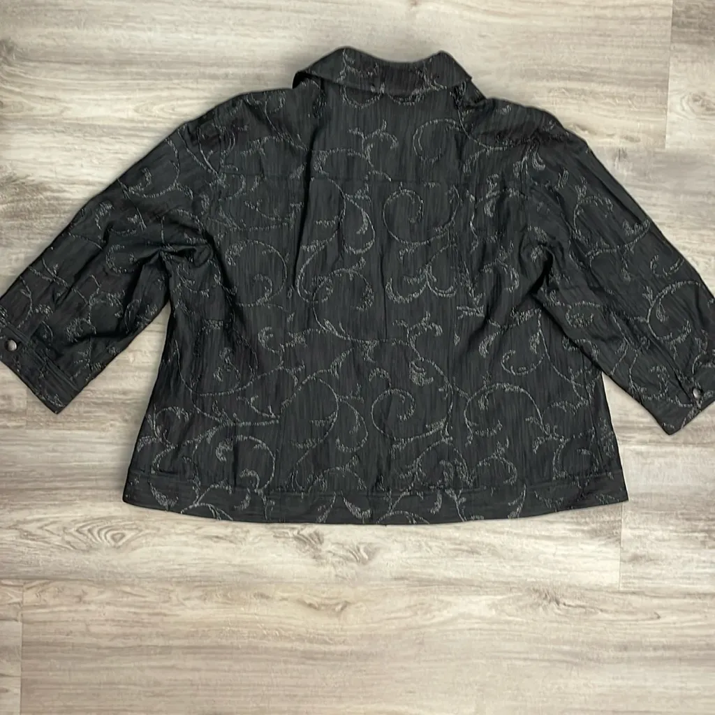 Peter Nygard Black Denim with Silver Sparkle Embroidered Detail Jacket Size 22 - Image 9