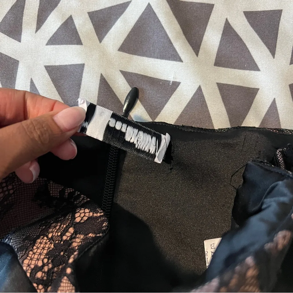 Mistress Rocks LA Black Tan‎ Lace Satin Sleeveless Cropped Bustier Top Size M - Image 9