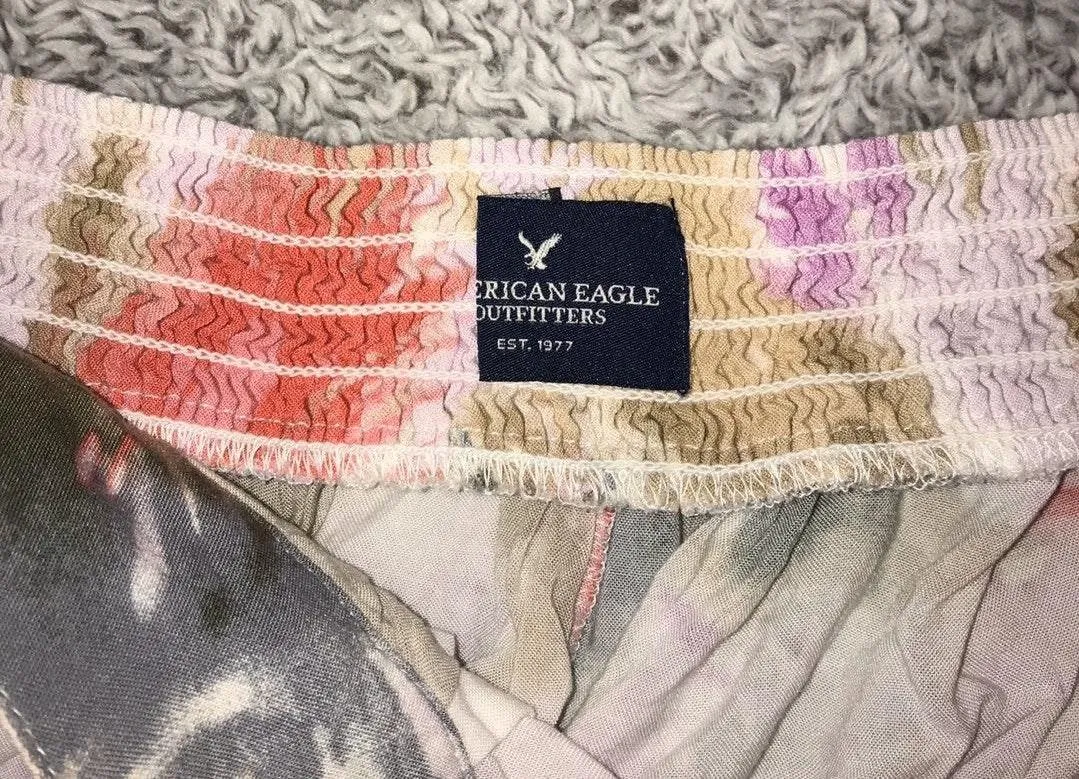 American Eagle Outfitters Flowy Shorts - Image 5