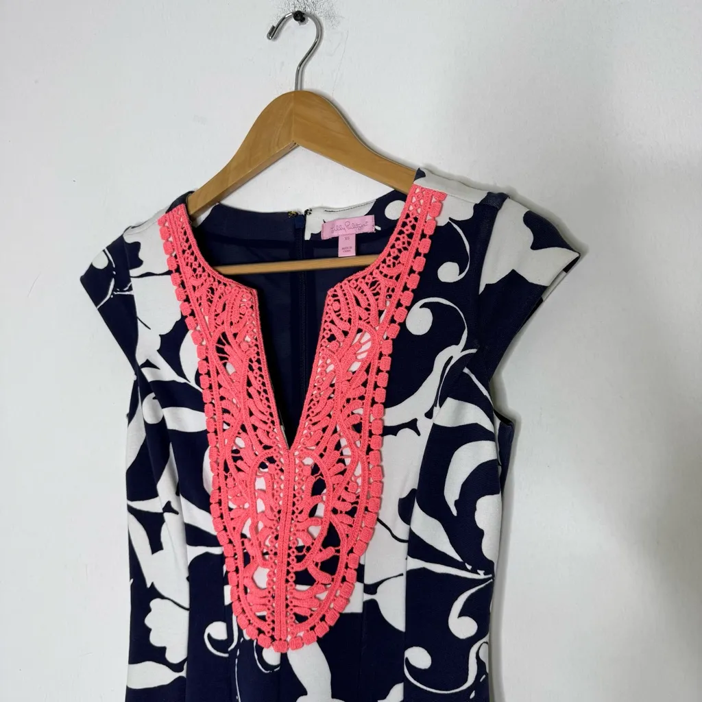 Lilly Pulitzer Brielle Dress XS Navy White Floral Crochet Trim - Image 7