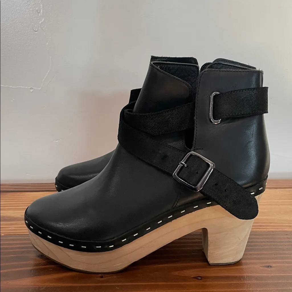 FREE PEOPLE Bungalow Clog Leather Booties Black Size 39 EU (8.5 US) - Image 12