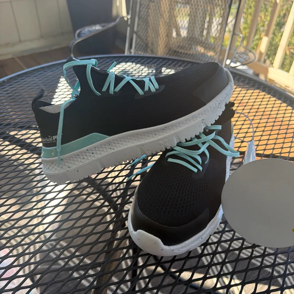 Timberland Women's Black and Mint Sneakers 8.5 - Image 10