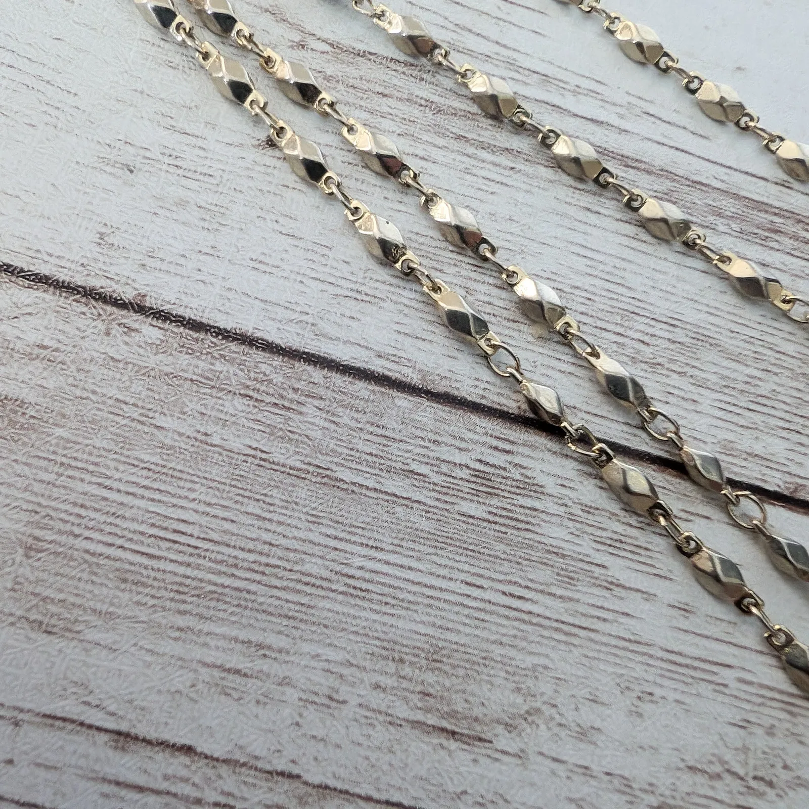 Vintage Necklace 30" Fancy Gold Tone - Image 6