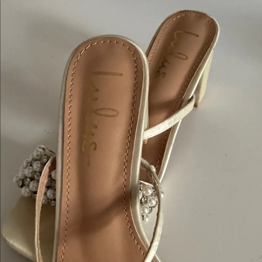 Lulus  Karcen Ivory Satin Pearl Rhinestone High Heel Slide Sandals EUC - Image 4