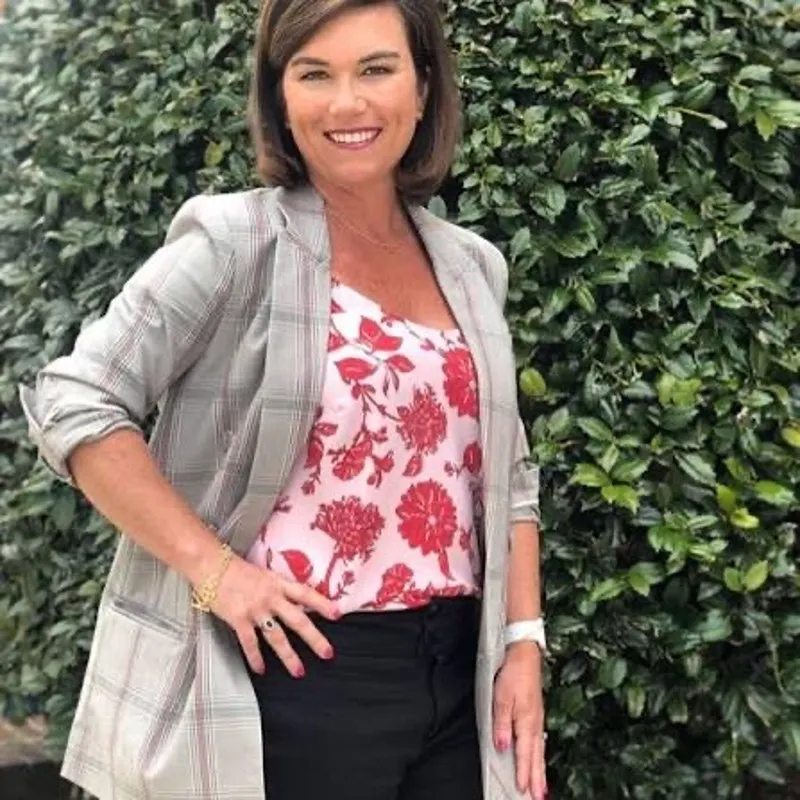 Cabi Adore Lightweight Flowy Cami Camisole Tank Top Pink Red Floral 5533 women M - Image 2