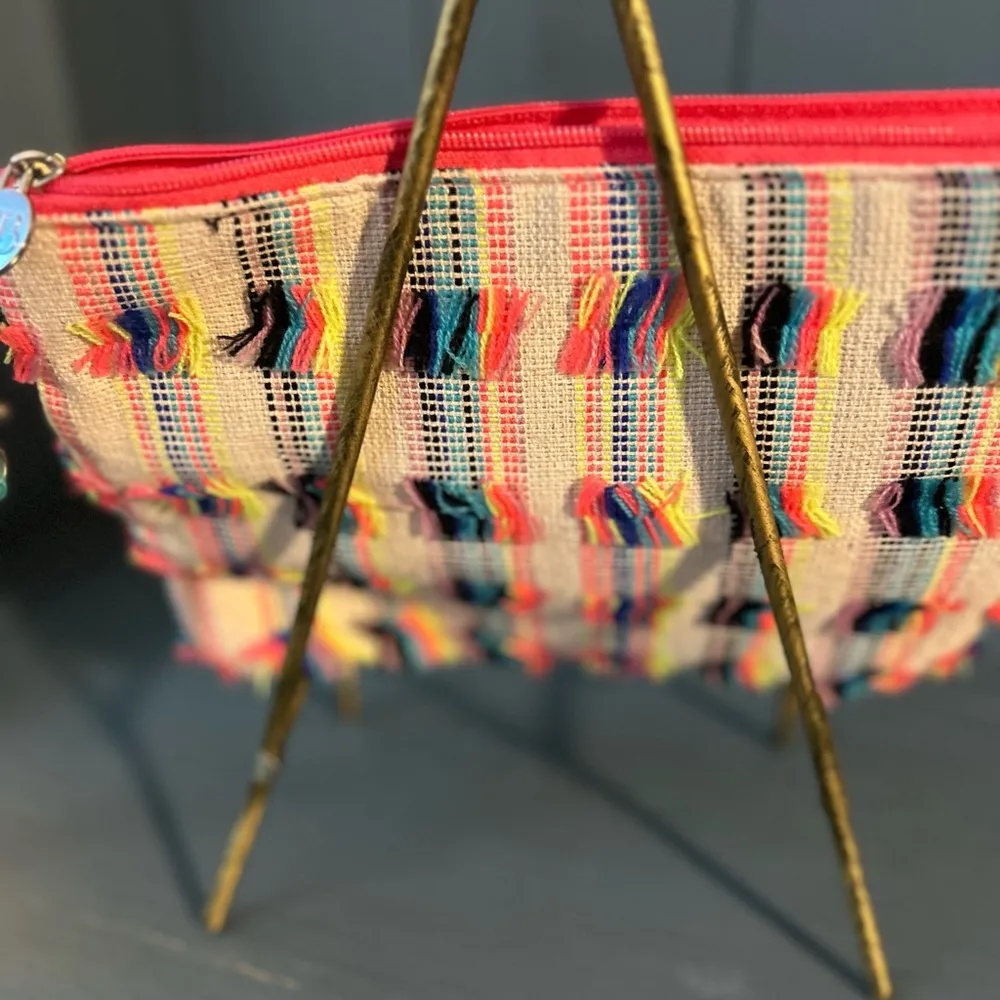 American & Beyond Multi - Image 2