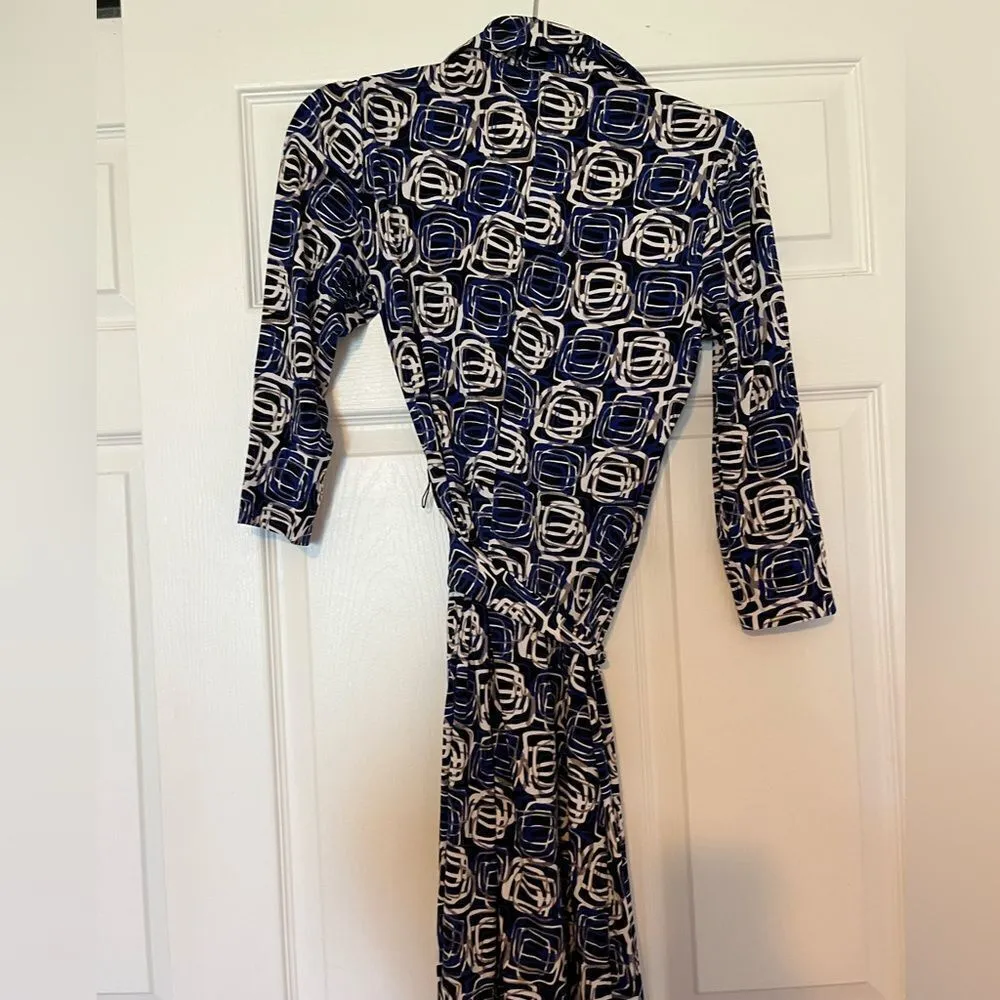 Laundry by Design Wrap Dress. Size XS. - Image 5