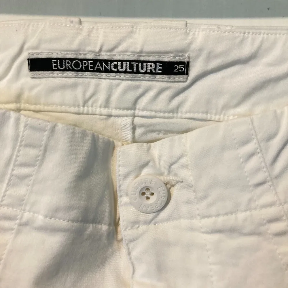 European Culture women's size 25 double pleated slanted leg stretchy pants 27x28 White - Image 2