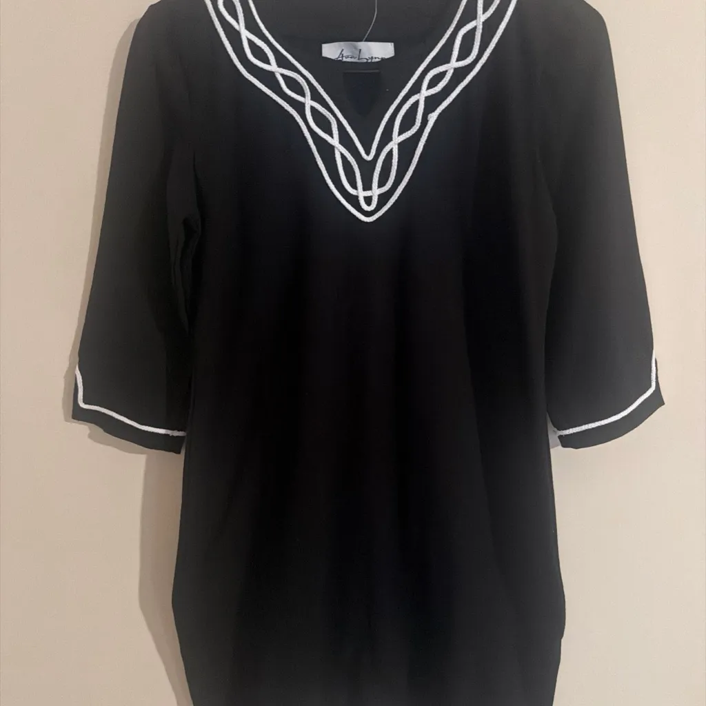 Ava Lynn Black Tunic Dress with White Embroidered Trim – Made in USA – Size M/L Size M - Image 2