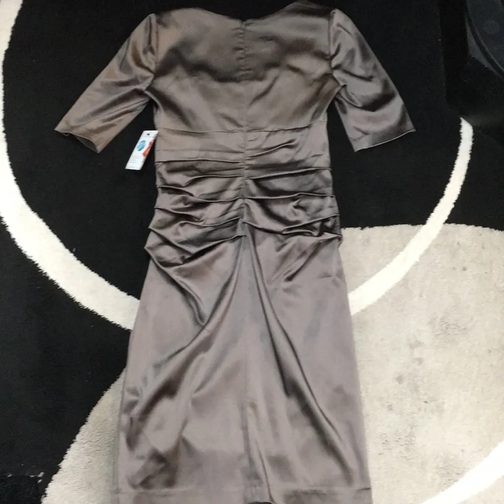 Suzi Chin for Maggy Boutique size 8 formal dress - Image 3