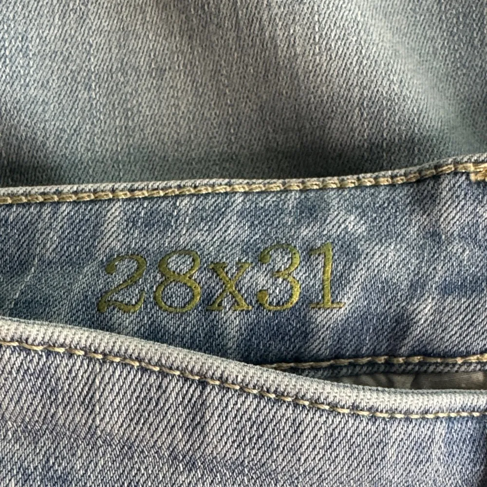 Tommy Bahama Lot of Light and Dark Blue Skinny Jeans - Image 3