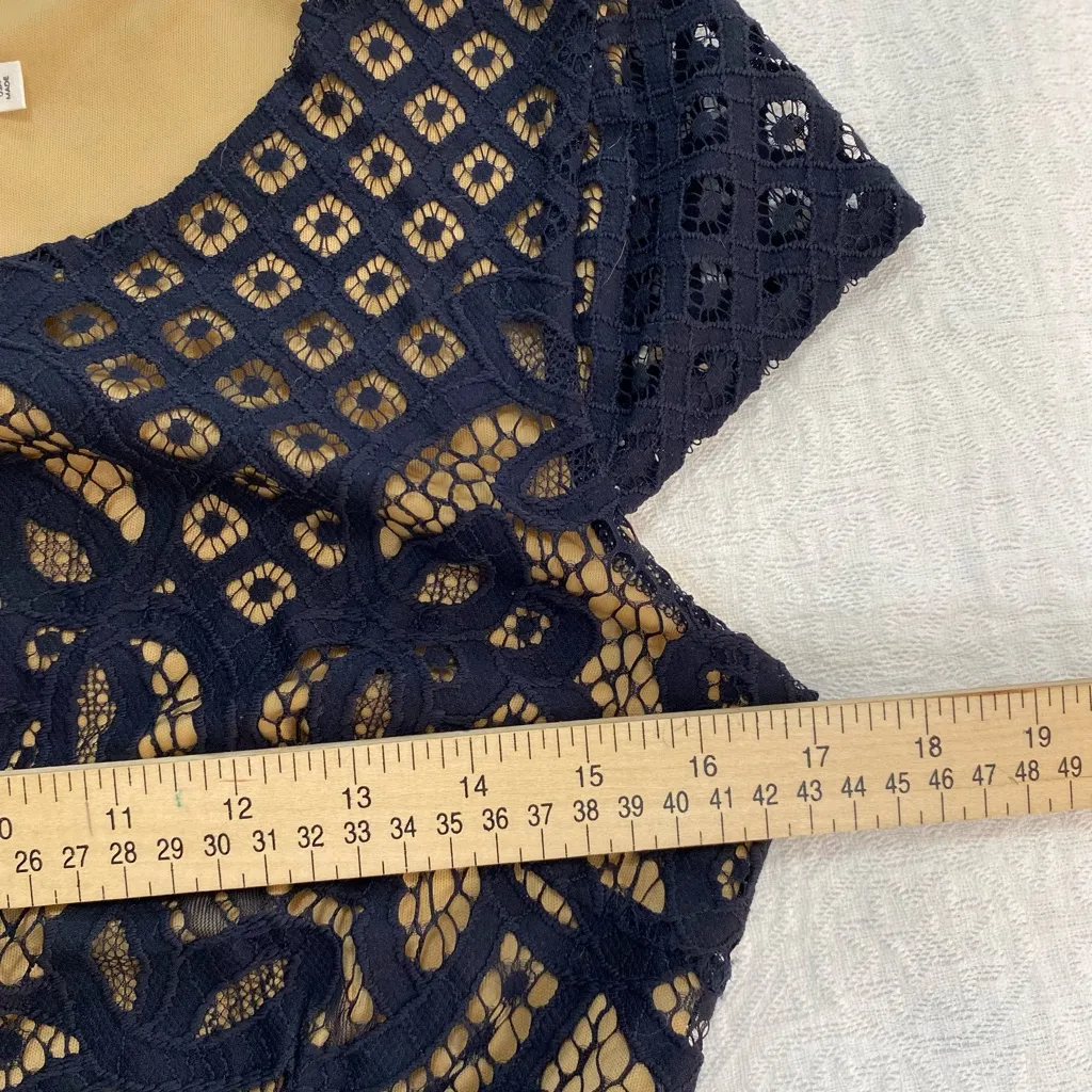 Bailey 44 Women Medium Black Lace Contrast Peplum Faux Leather Side Zip Top - Image 7