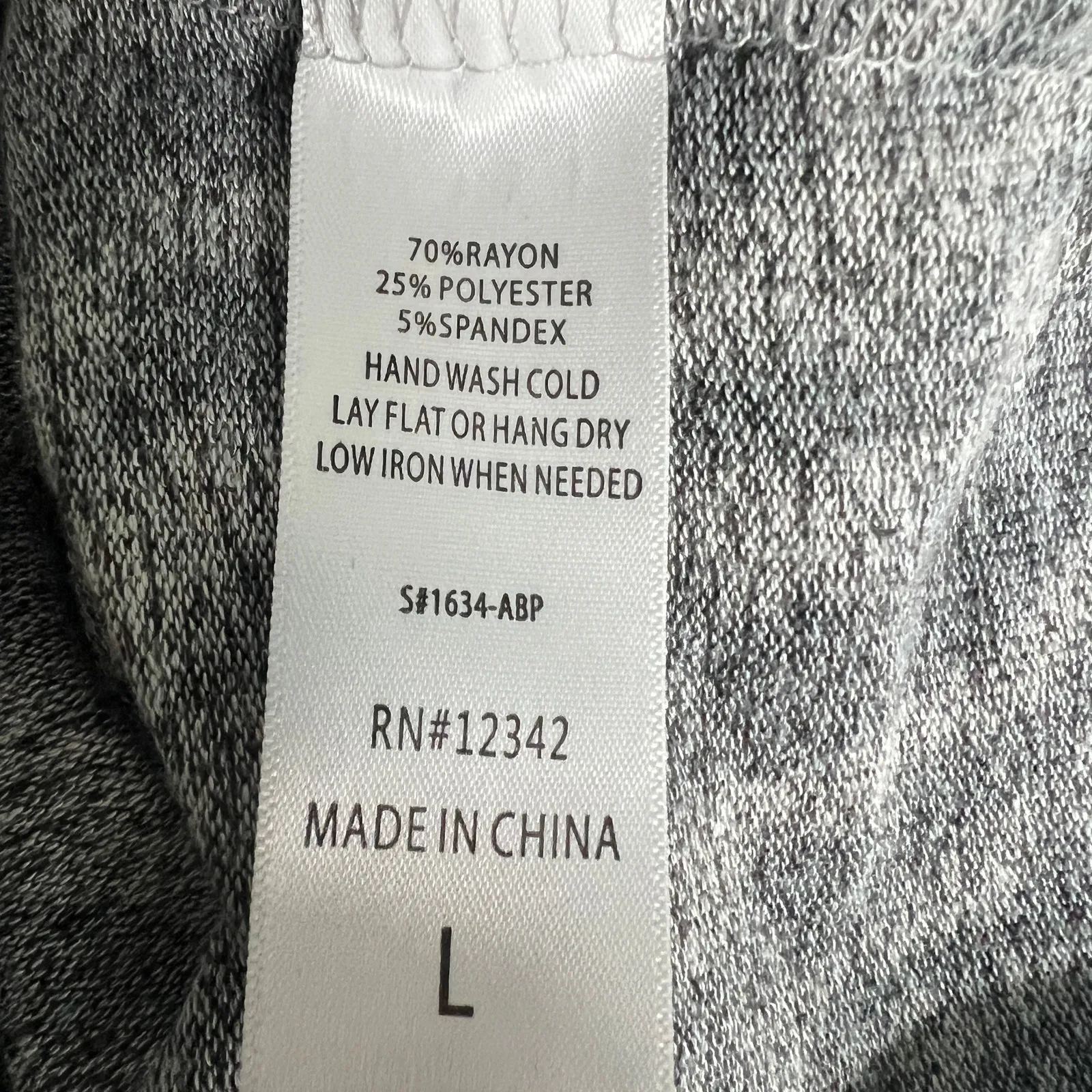 Coin 1804 Anthro Tiger Print Women's Pullover Sweater Size Large Black - Image 9