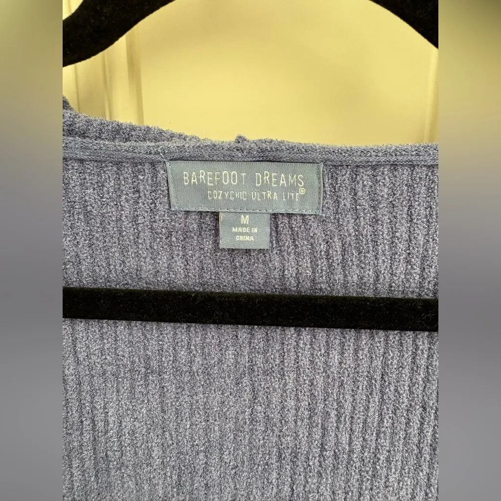 Barefoot Dreams CozyChic Ultra Lite Hooded Cardigan Size Medium - Image 2