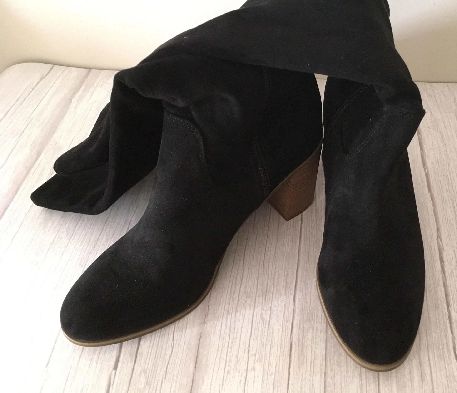 Black Knee High Boots, Size 11 - Image 5