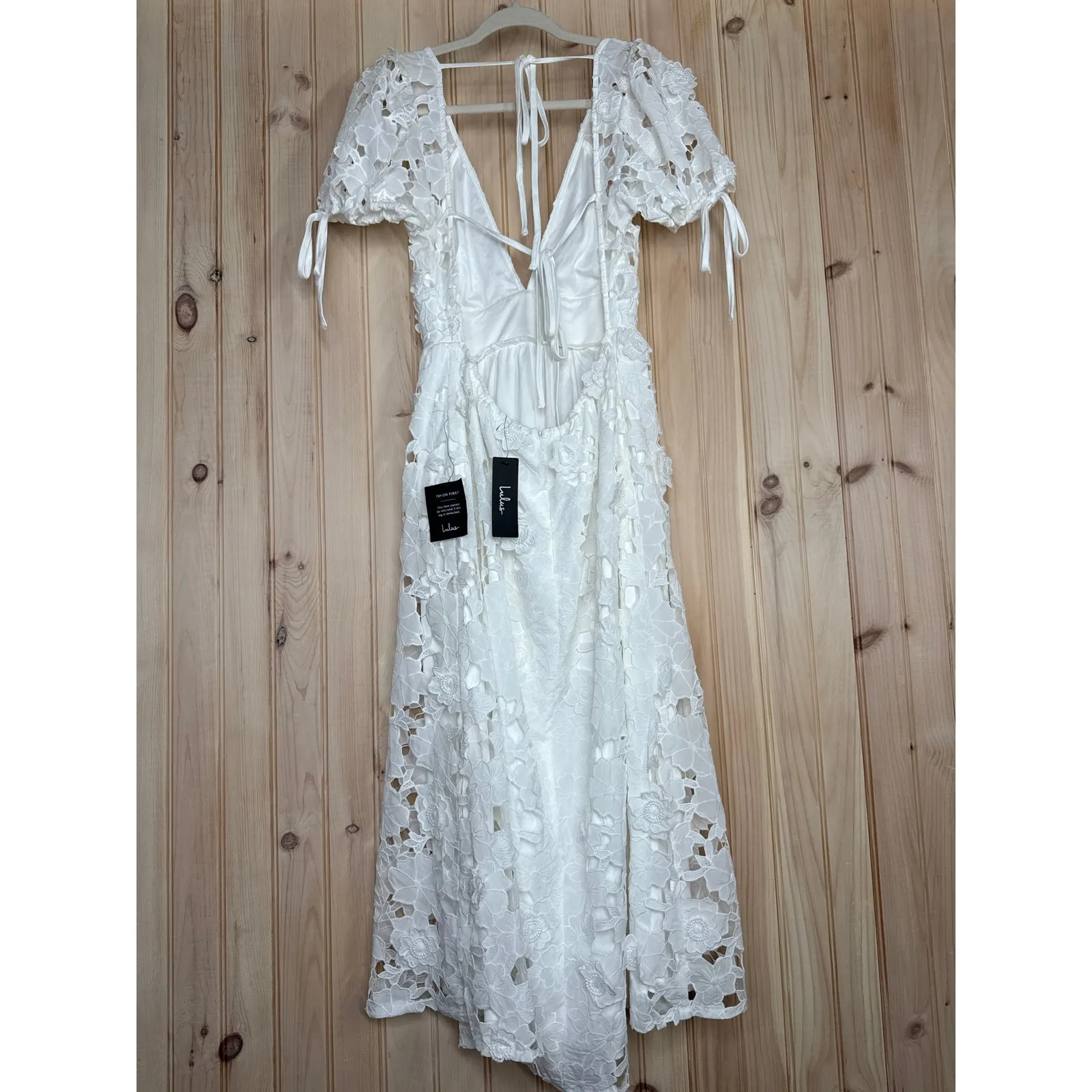 NWT Lulus Flourishing Blossoms White 3D Floral Backless Midi Dress Wedding Sz L - Image 6