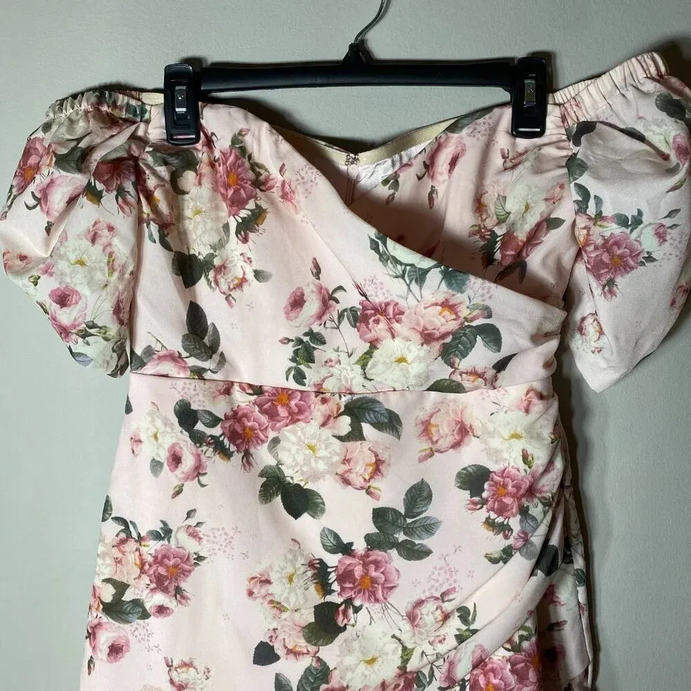 Q+A Los Angeles Women's Medium Off the Shoulder Ruffle Floral Print Mini Dress Pink - Image 6