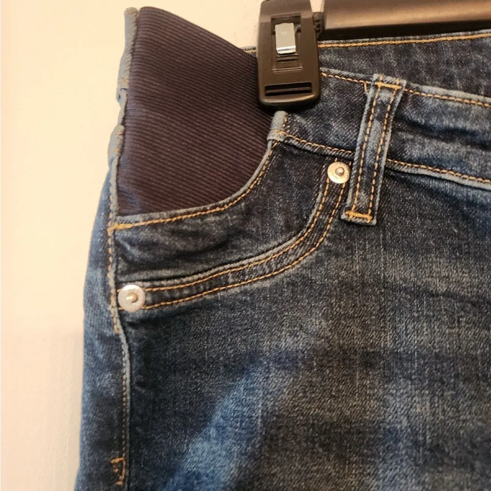 Gap maternity side panel capri jeans size womens 6 short - Image 3