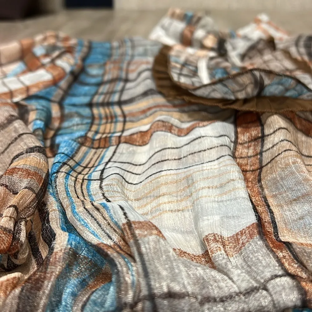 3/$25 Lucy Paris silk woven smocked plaid blouson 3/4 sleeve blouse top - Image 15