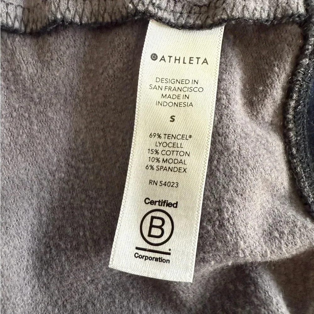 ATHLETA Studio to‎ Street Camo Sweater/Sweatshirt Size Small - Image 5