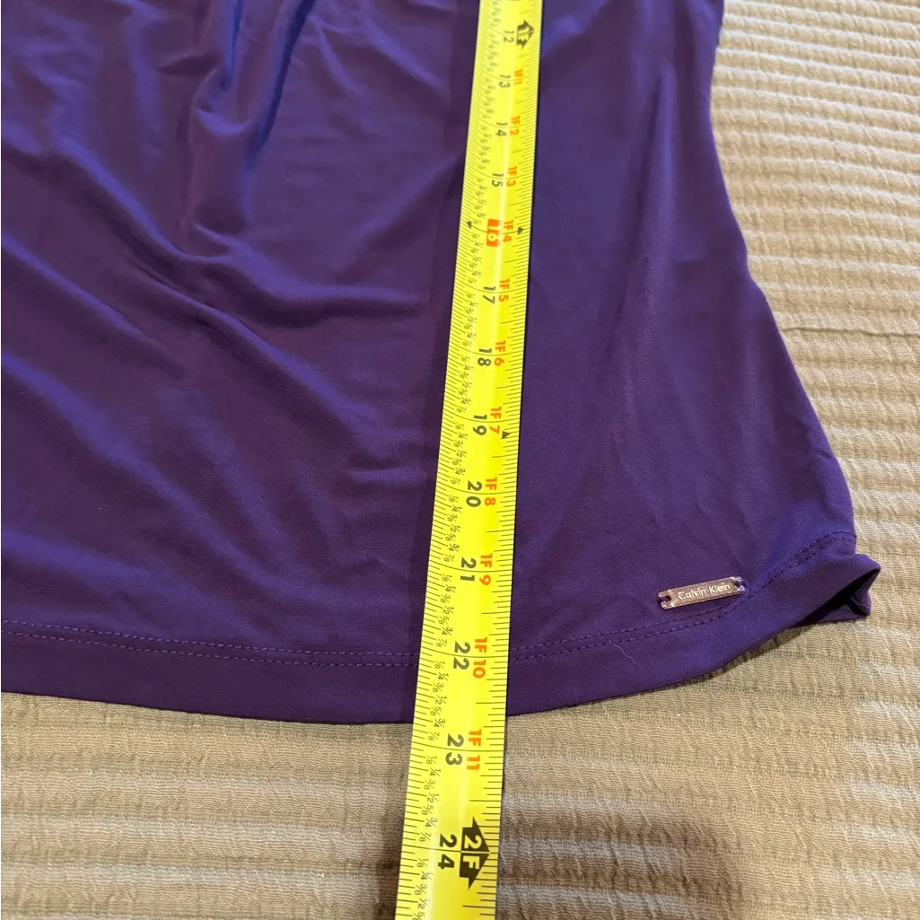 Calvin Klein Women's Deep Purple Pleated Blouse size Small GUC - Image 8