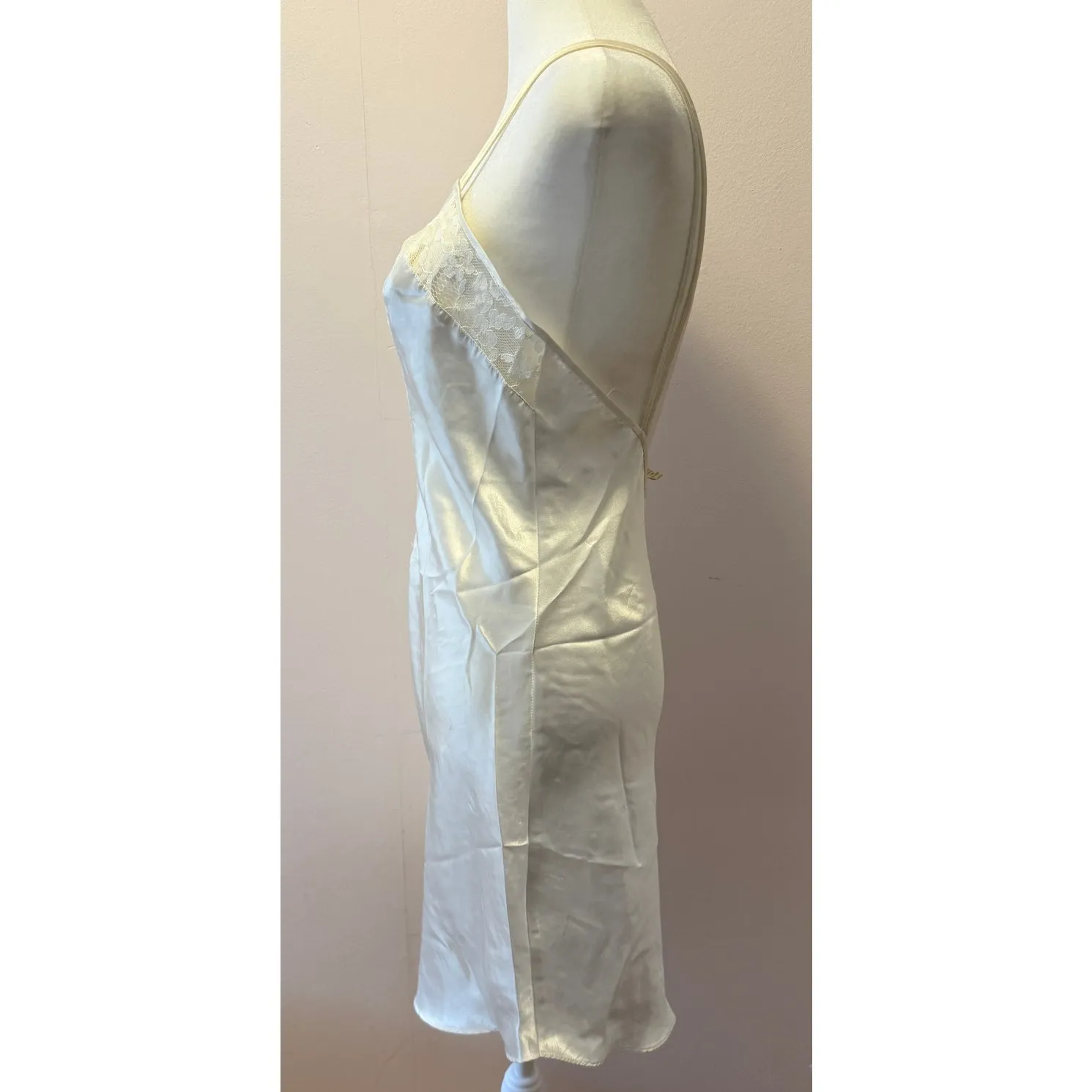 Vintage Victoria's Secret Gold Label Lace Silk Negligee Lingerie Size S - Image 2