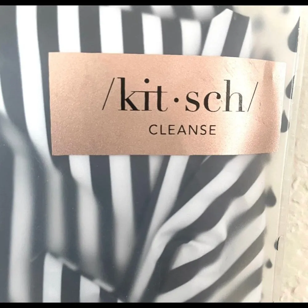 Kitsch black and white shower cap - Image 5