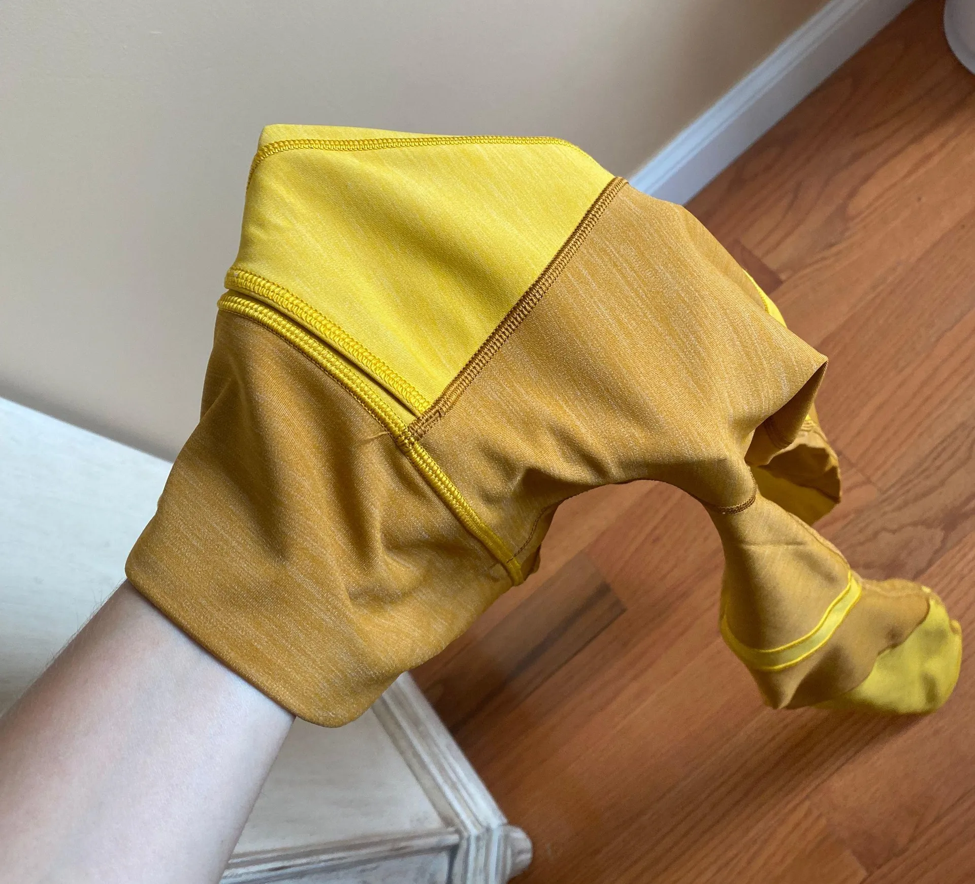 GREAT CONDITION  leggings - Image 5