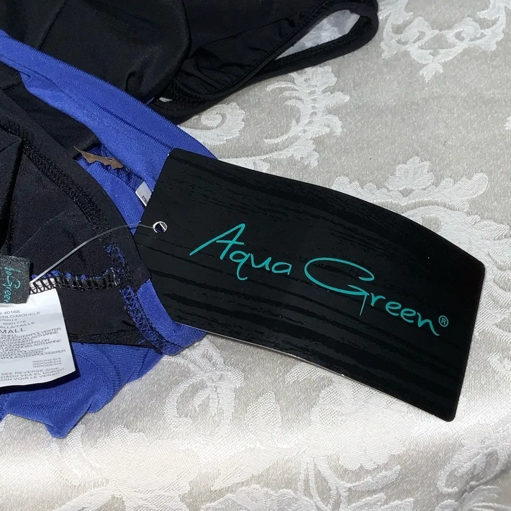 NWT Aqua Green Sapphire Blue & Black Runched One Piece Modest Swimsuit Small - Image 14