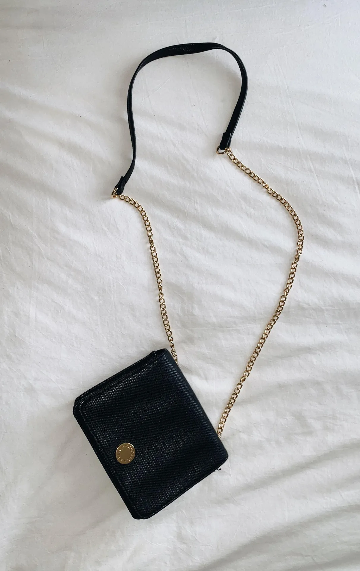 Kendall and Kylie Crossbody black hand bag with gold detailing - Image 3