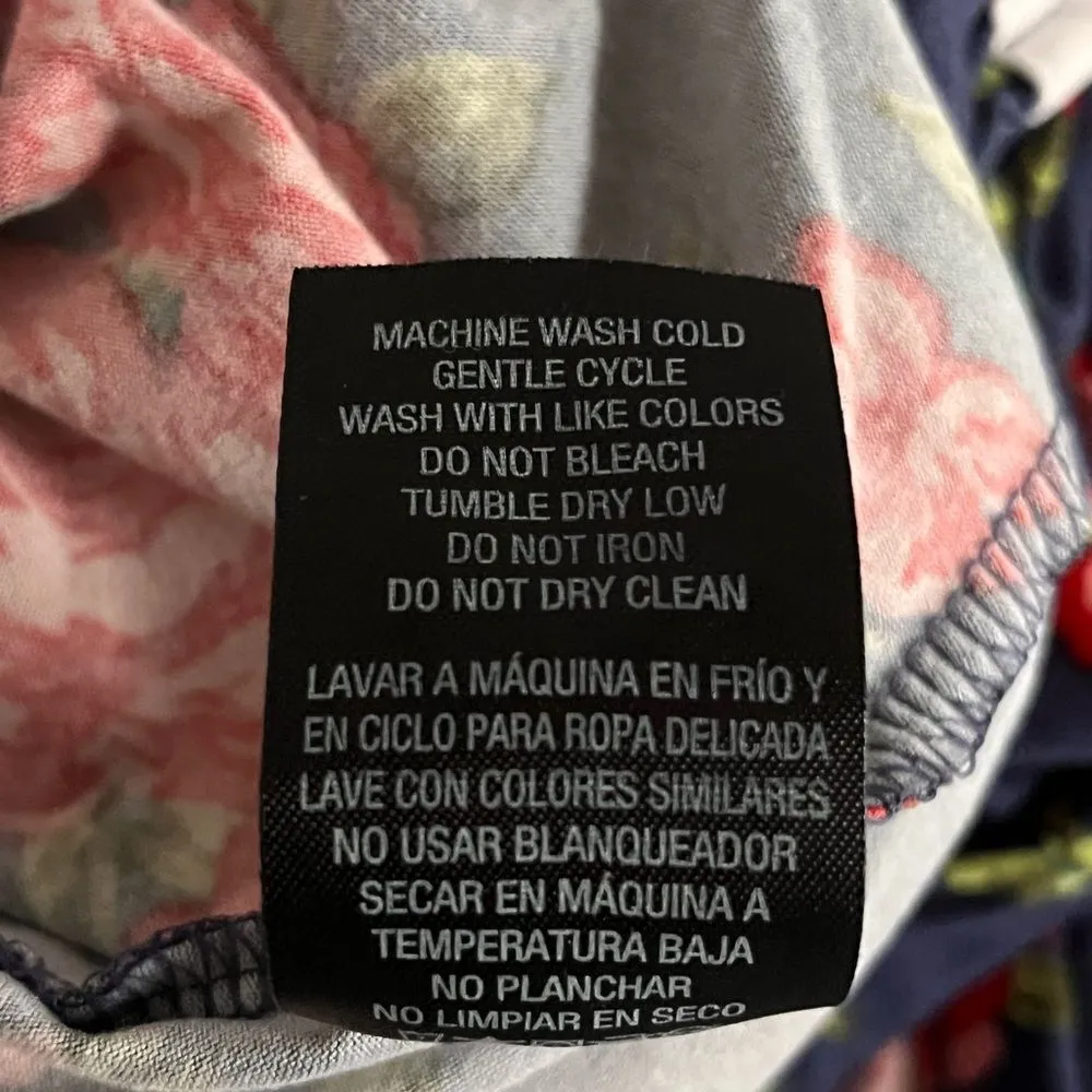 Floral Print Keyhole Top Accent Neckline Long Sleeve - Image 4