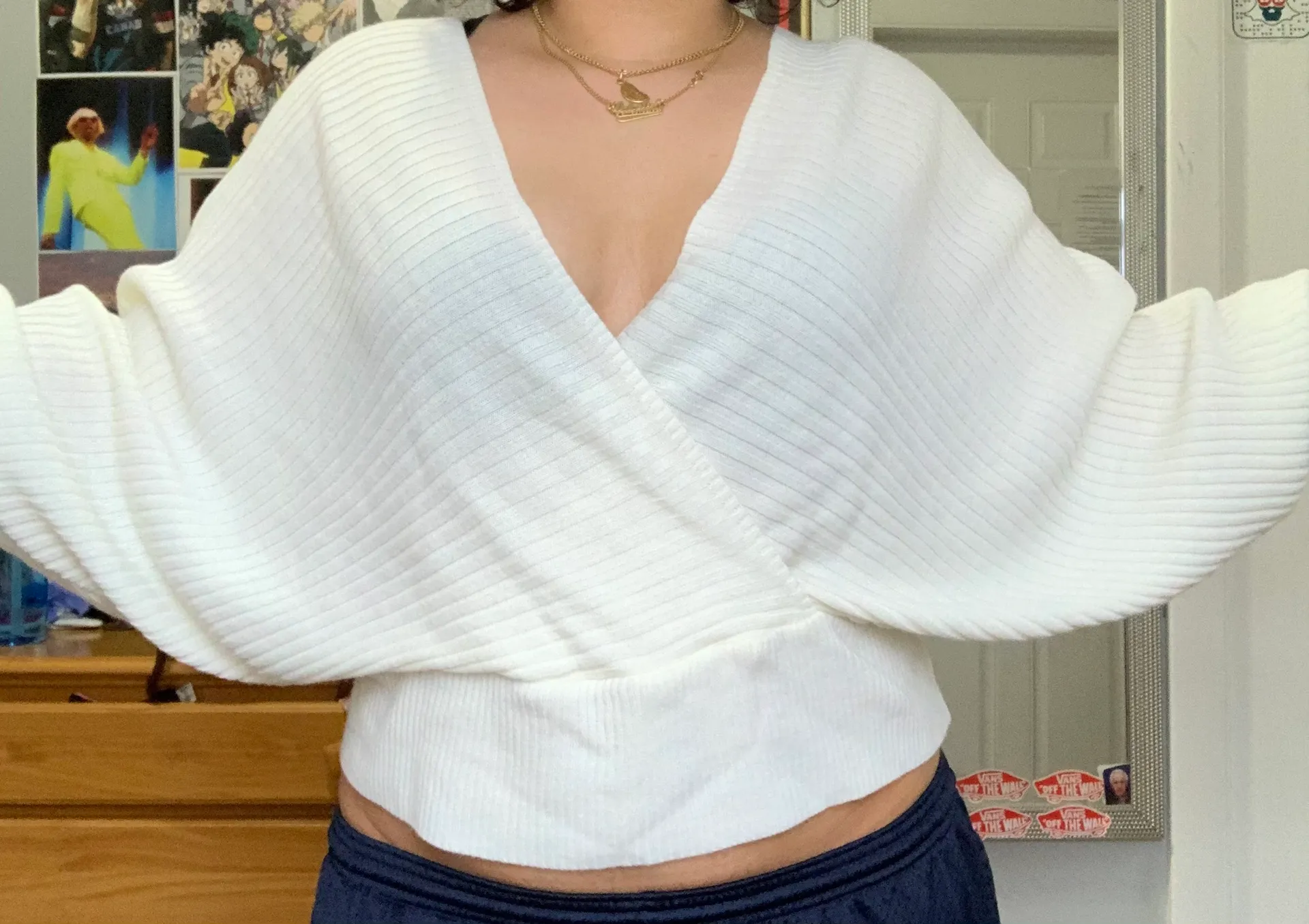 Pretty Little Thing  off shoulder sweater  - Image 2