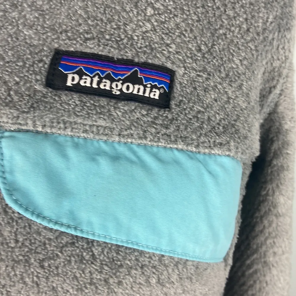 Patagonia Re-Tool Snap-T Pullover Size Medium Tailored Grey/Cuban Blue - Image 5