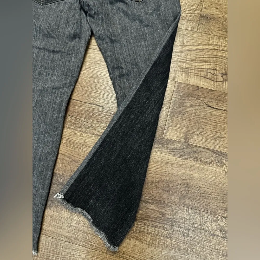 Elizabeth and James jeans - Image 9