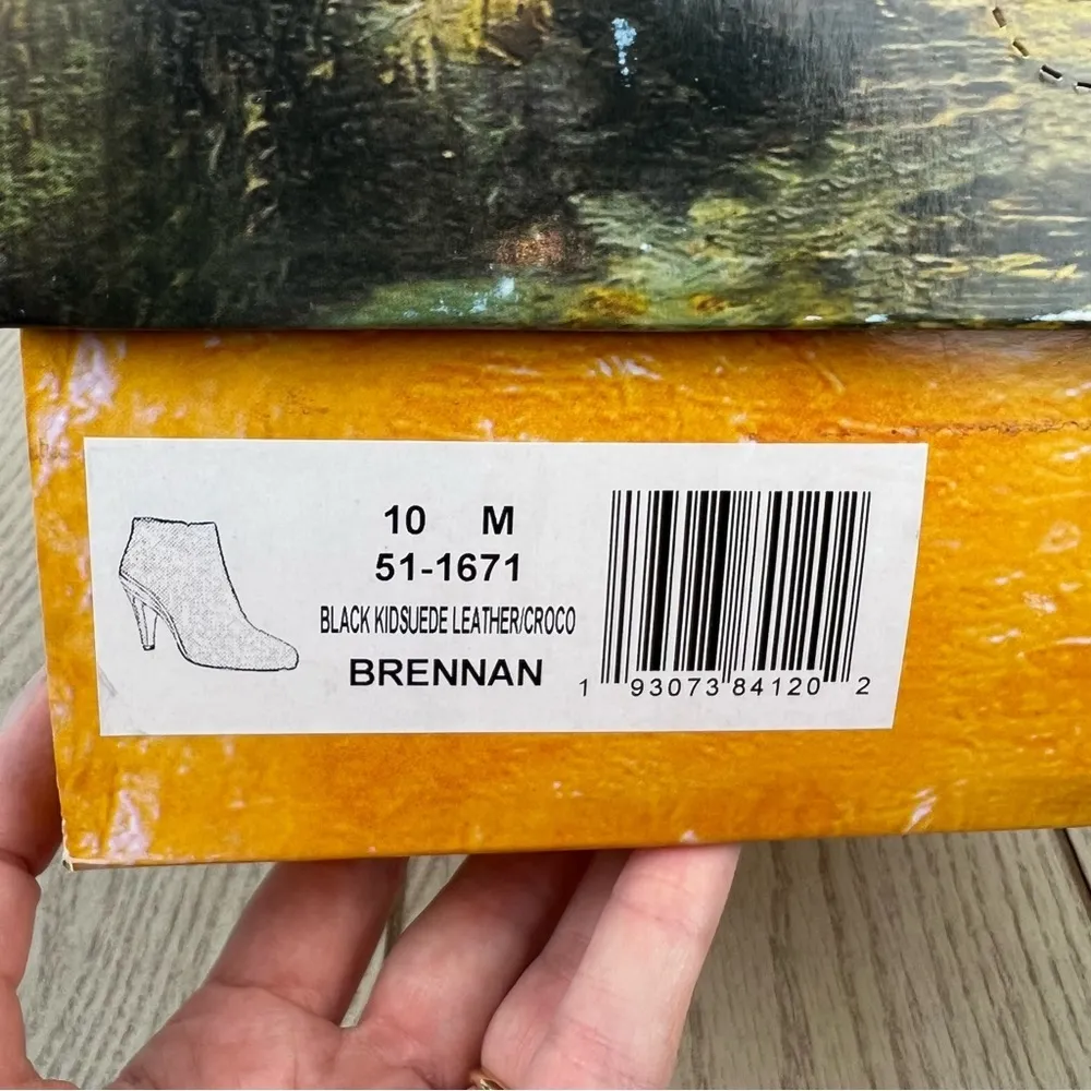 Bella Vita Women's Brennan Dress Booties 10M Black Kid Suede Leather $115 - Image 10