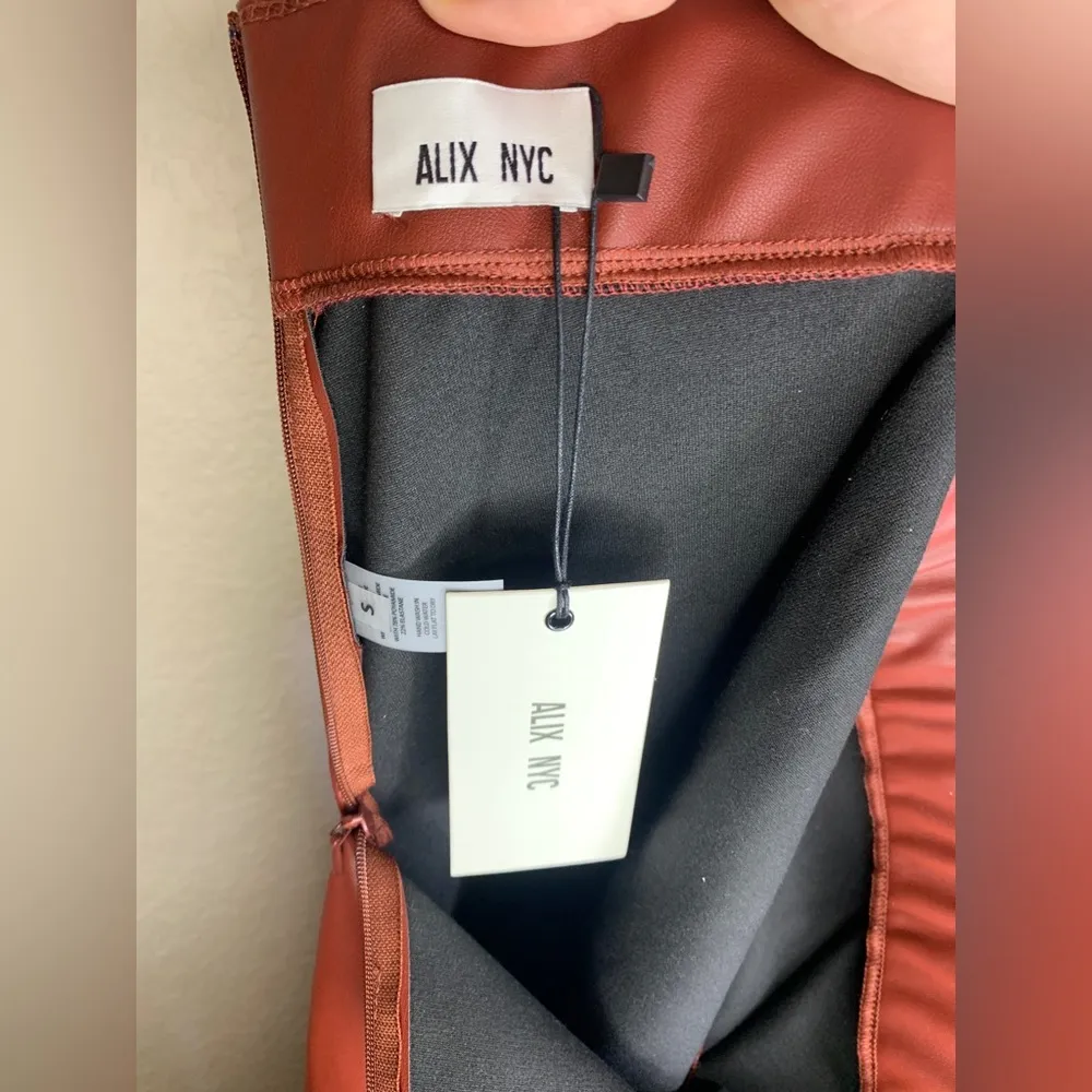 NWT ALIX NYC Carlisle Faux Leather Split Hem Pants Paprika Size S - Image 12