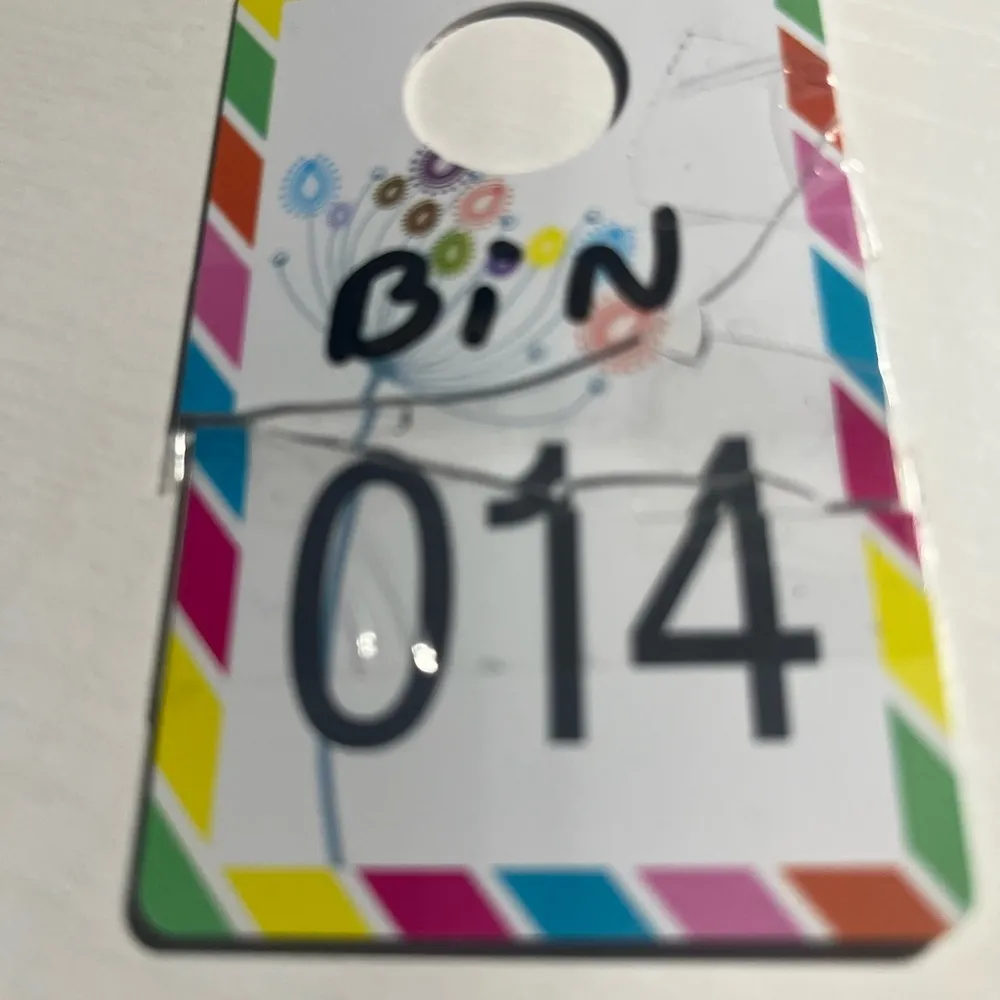 Torrid women’s boyfriend jeans size 18 short . - Image 10