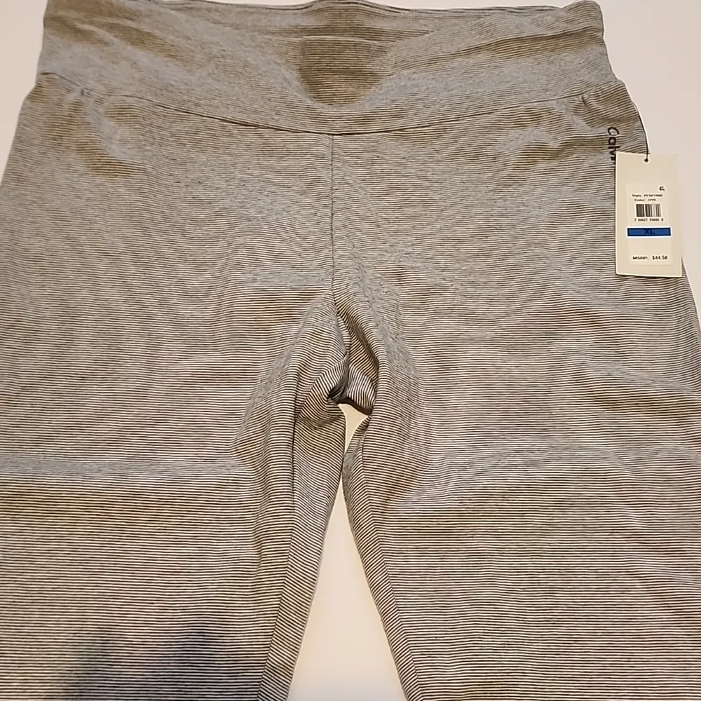 Calvin Klein Athletic Leggings - Size XL - Image 9