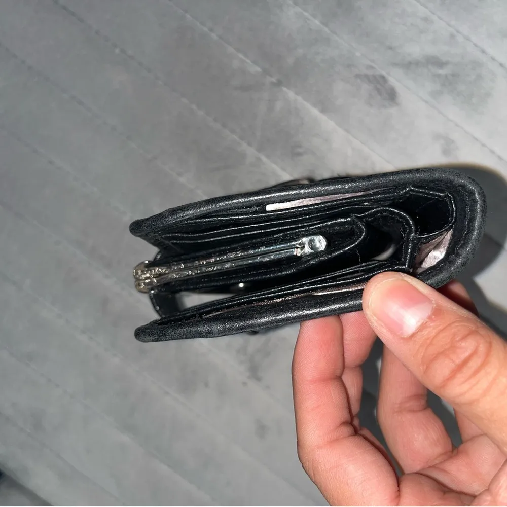 Brighton Older Style wallet - Image 5