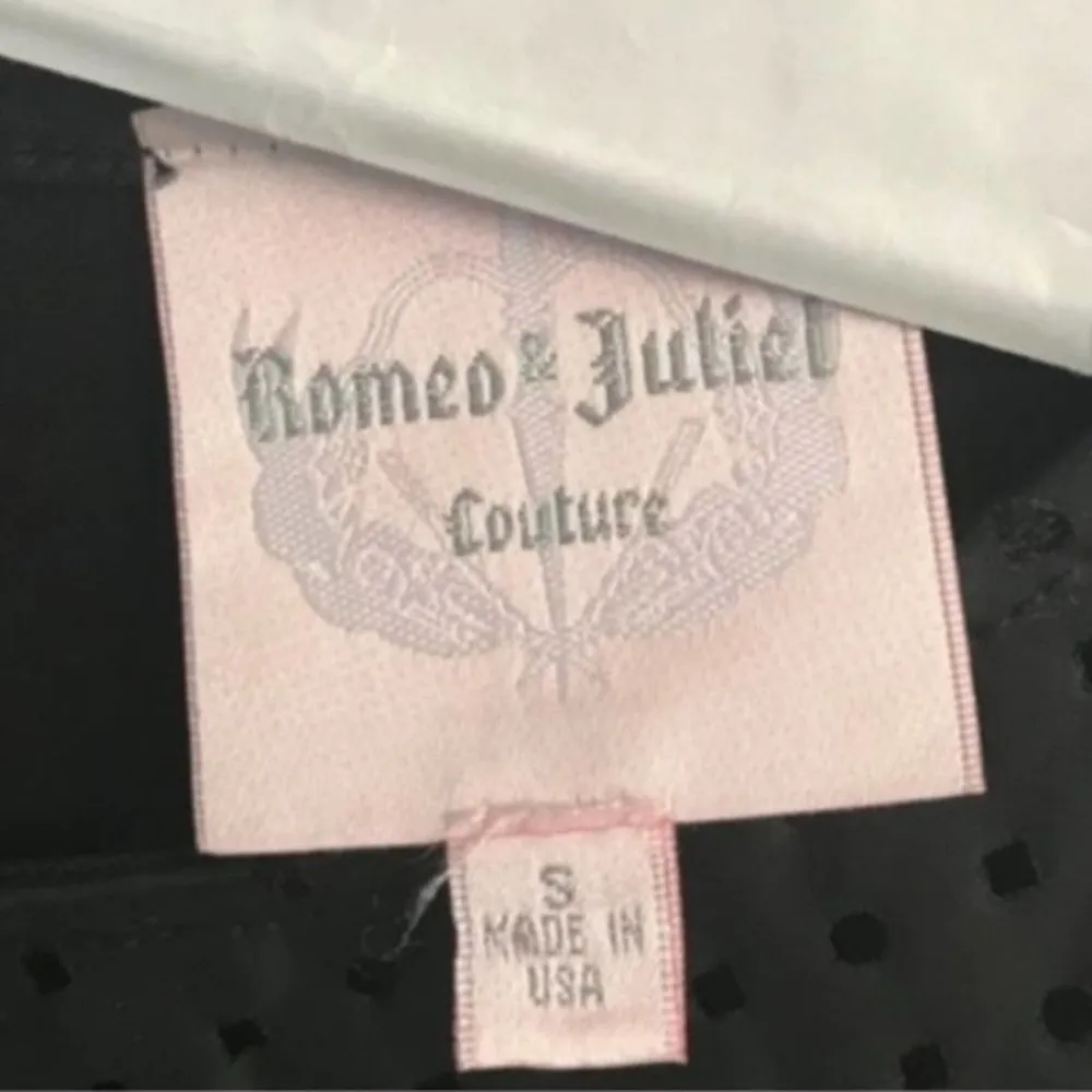 Romeo & Juliet Couture Black sleeveless top S - Image 4