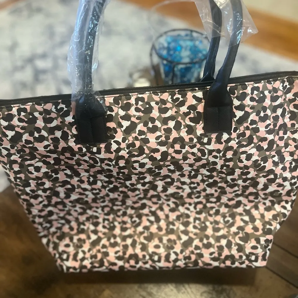 NWT Trina Turk multi colored large bag - Image 6