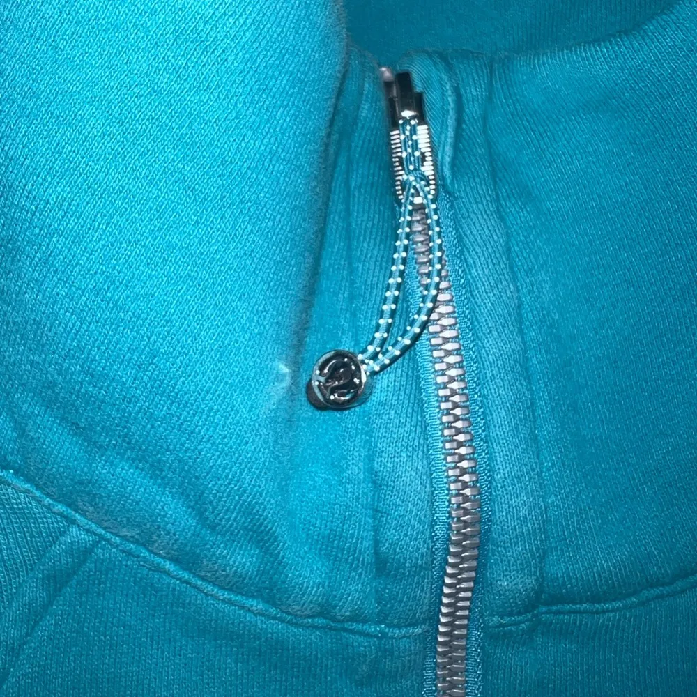 Lululemon Scuba Funnel Half-Zip Tidal Teal Size XS/S - Image 2